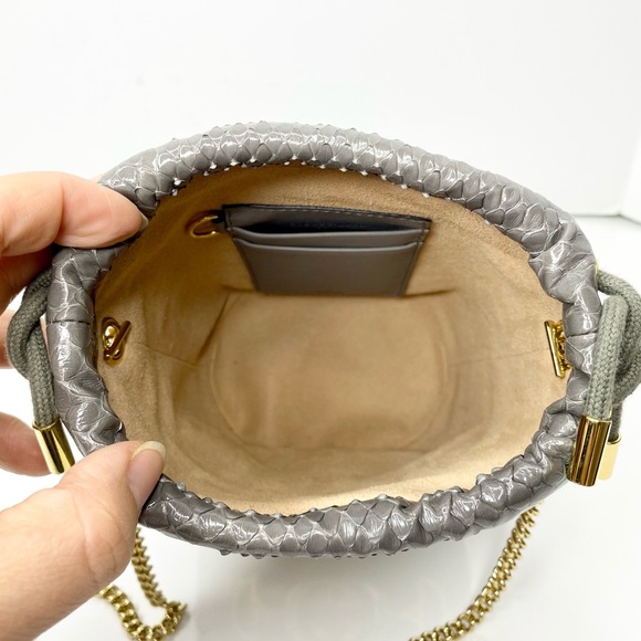 Gucci Python ‘Zumi’ Bucket Crossbody Bag - Picture 12 of 13